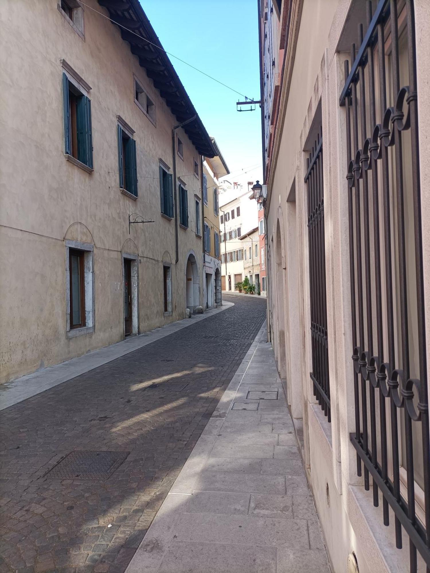Appartamento Bonbon, Centro Storico Con Parcheggio Gorizia Esterno foto